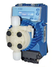 Carica l'immagine nel visualizzatore di Gallery, Sistema Di Clorazione Proporzionale Sentinel Con Pompa Contalitri E Serbatoio 50Lt. Pompa Dosatrice