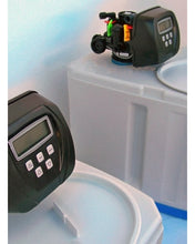 Carica l'immagine nel visualizzatore di Gallery, Addolcitore Acqua Clack Ws1Ci 1 Rig. Volume-Tempo (Da 8 A 30 Lt. Resina)