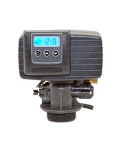 Carica l'immagine nel visualizzatore di Gallery, Addolcitore Acqua Fleck 5600 Sxt 1 Rig. Volume-Tempo (Da 8 A 30 Lt. Resina)