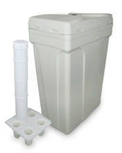 Carica l'immagine nel visualizzatore di Gallery, Tino Sale Per Addolcitore Acqua Quadrato Con Pozzetto Griglia E Raccordo Troppo Pieno 3/8 140 Litri